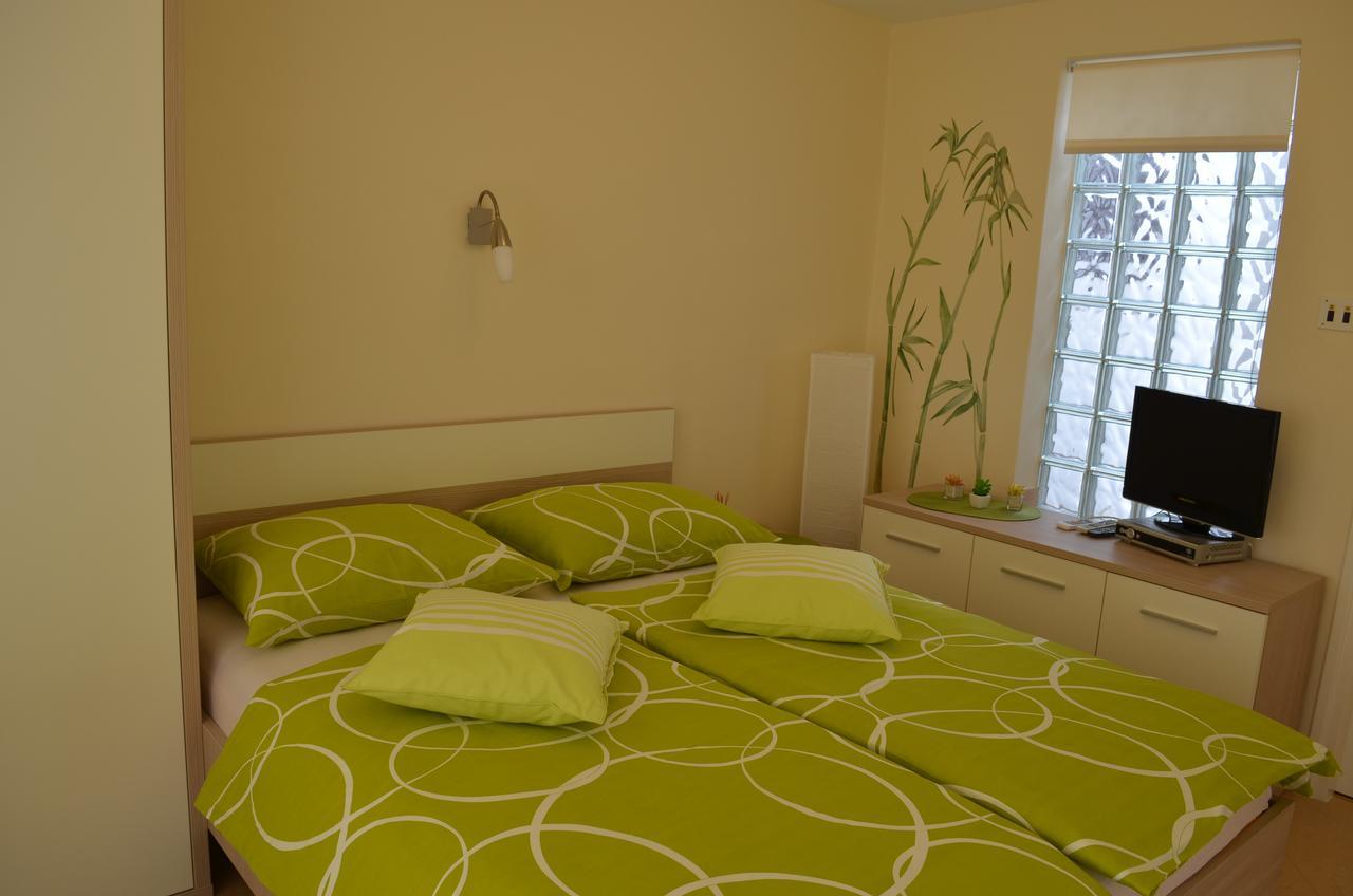 Apartments Mihalic I Baška Екстериор снимка