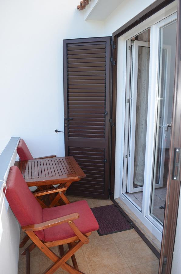 Apartments Mihalic I Baška Екстериор снимка